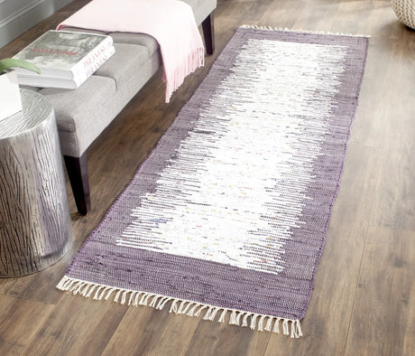 Safavieh Montauk 2'-3" x 7'-0" Rug in Ivory / Purple