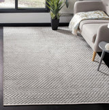 Safavieh Boston 4'-0" x 6'-0" Rug in Grey