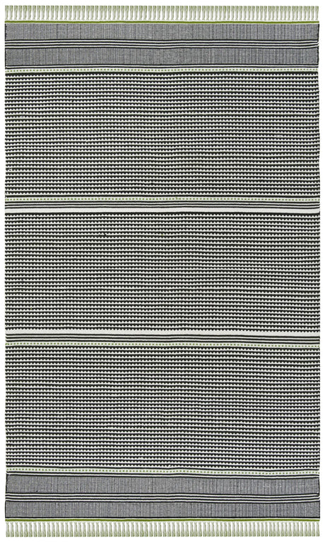 Safavieh Montauk 5'-0" x 8'-0" Rug in Green / Multi