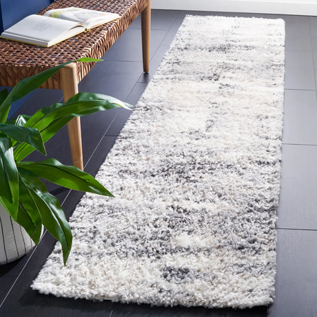 Safavieh Berber Shag 2'-2" x 9'-0" Rug in Grey / Ivory