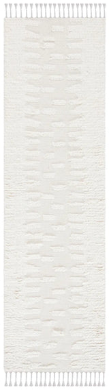 Safavieh Casablanca 2'-3" x 8'-0" Rug in Ivory