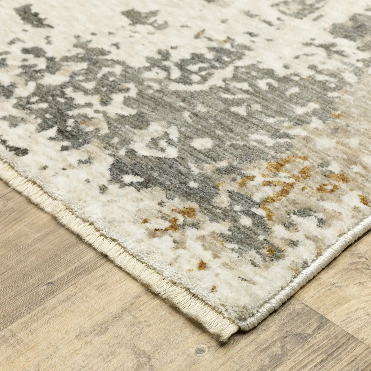 Oriental Weavers Sphinx Hayden Hay10 Beige/ Rust Rug - corner detail