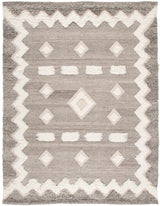 Safavieh Kenya 6'-0" x 9'-0" Rug in Grey / Ivory