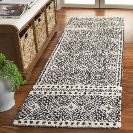 Safavieh Micro-Loop 2'-3" x 11'-0" Rug in Black / Ivory