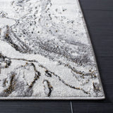 Safavieh Amelia 4'-5" x 6'-5" Rug in Grey / Gold