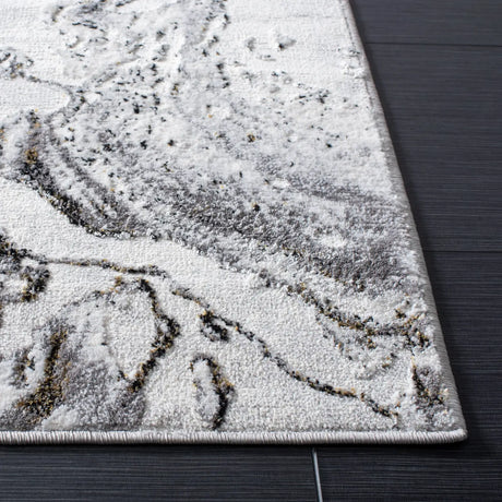 Safavieh Amelia 4'-5" x 6'-5" Rug in Grey / Gold