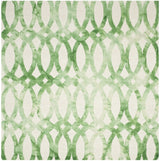 Safavieh Dip Dye 7'-0" x 7'-0" Rug in Ivory / Green