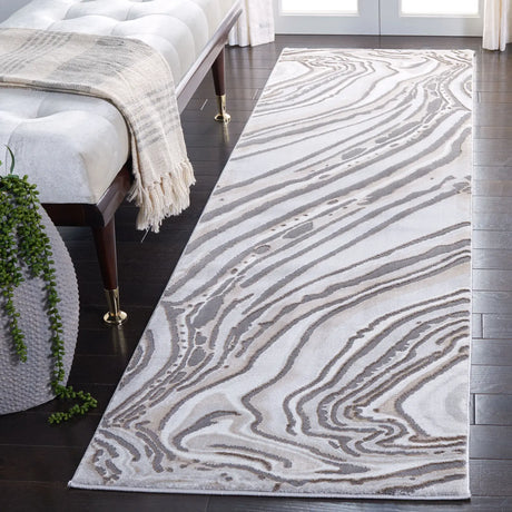 Safavieh Craft 2'-3" x 8'-0" Rug in Gold / Grey
