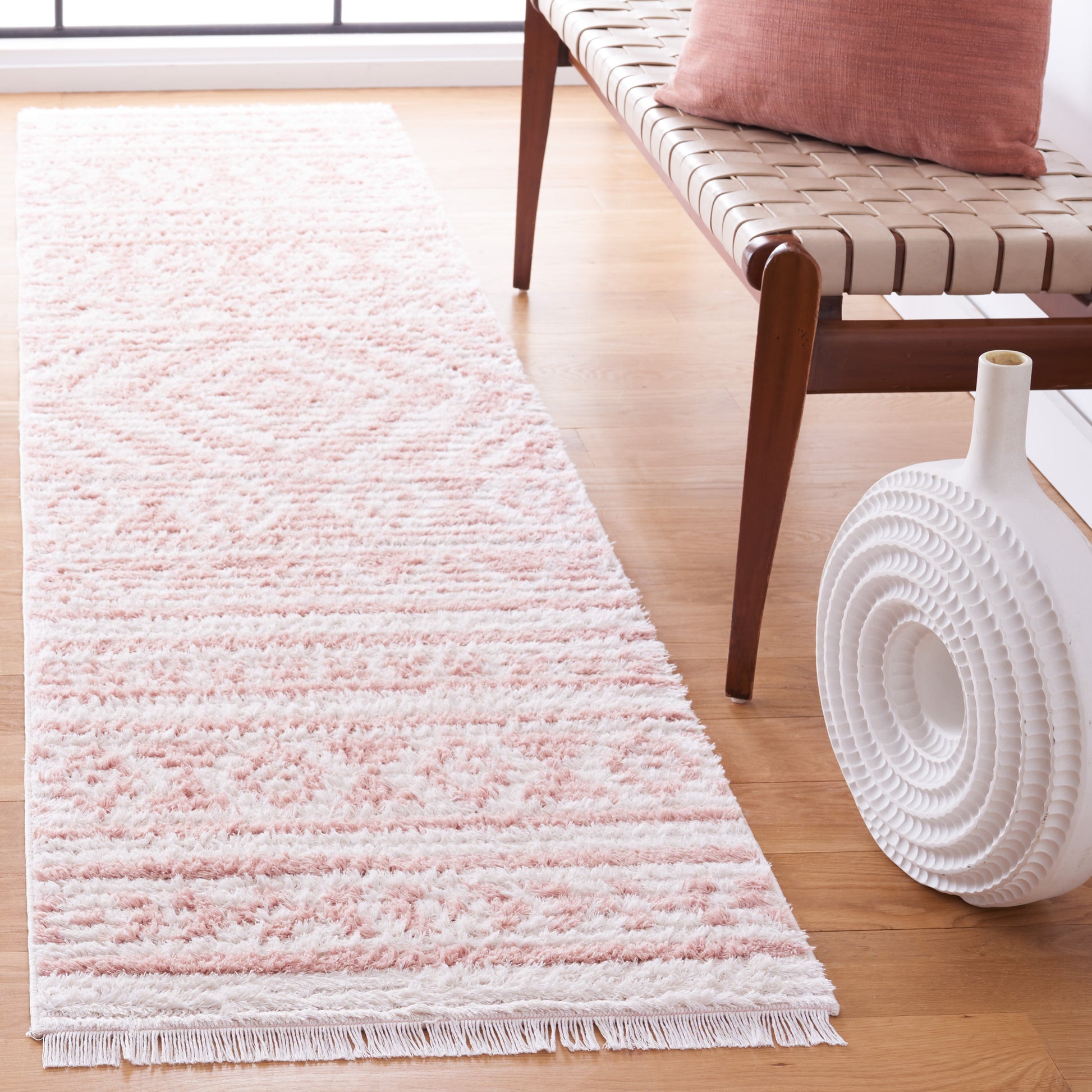 Safavieh Augustine Agt849U Ivory/Pink Area Rug