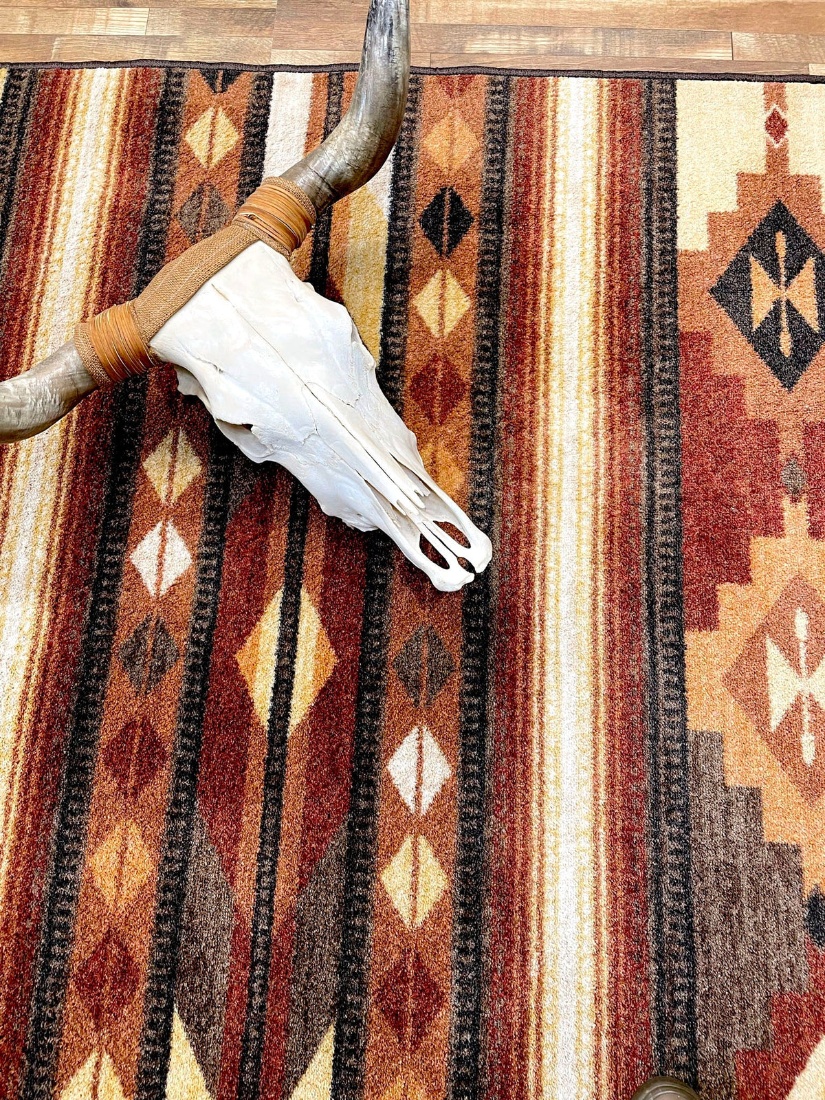 American Dakota Shadows Red Rock Rug - ZZAD0583RDR234