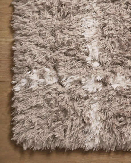 Angela Rose x Loloi Amira Ami-04 Khaki/Ivory Rug.