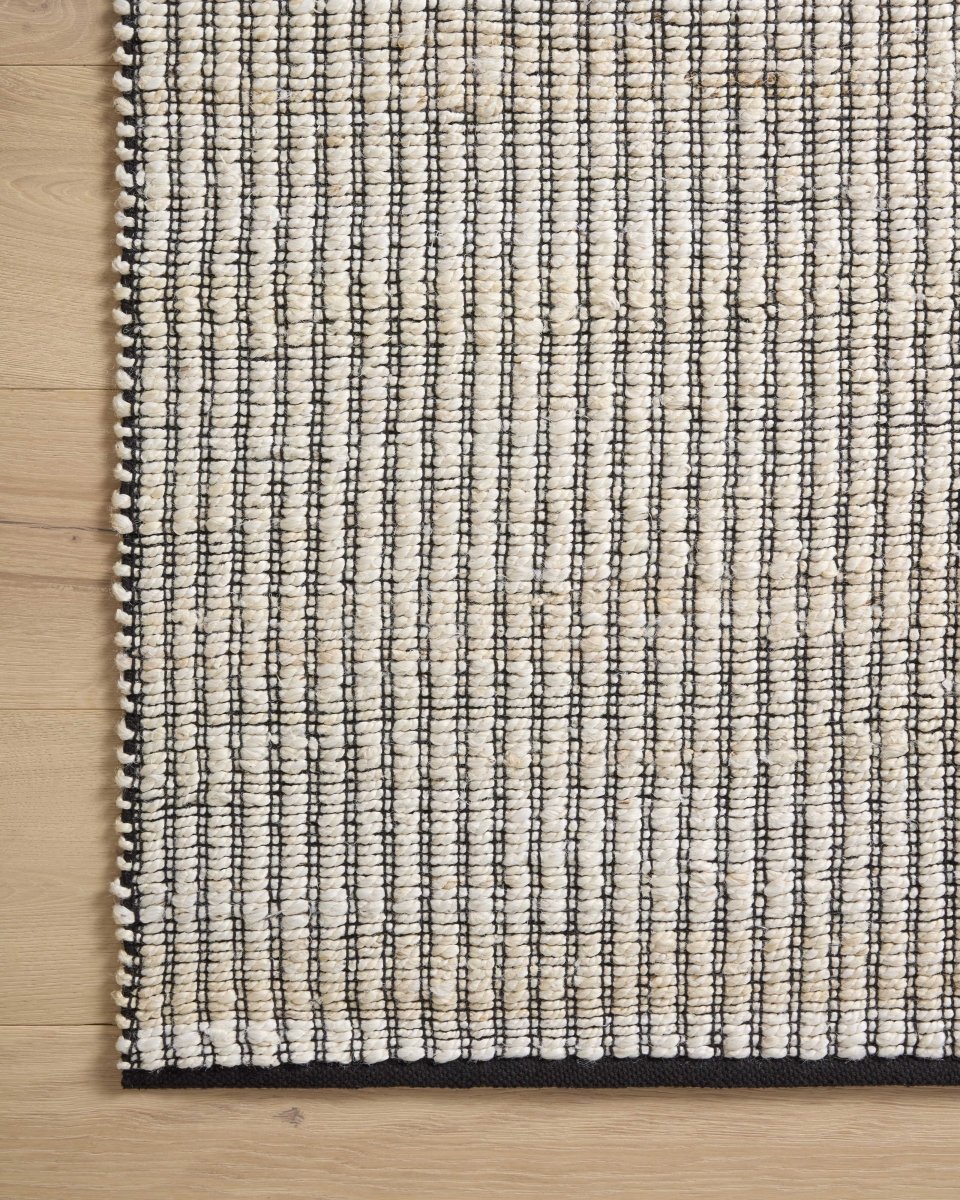 Angela Rose x Loloi Colton Con-02 Ivory/Black Rug.