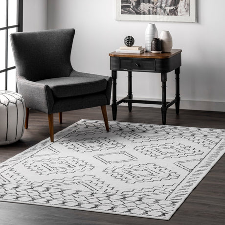 AreaRugs.com Machine Washable Wavaj Nwa1048A White Rug.