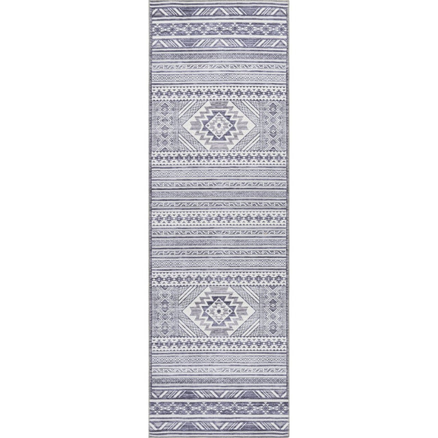 AreaRugs.com Machine Washable Wavaj Nwa1076A Gray Rug.