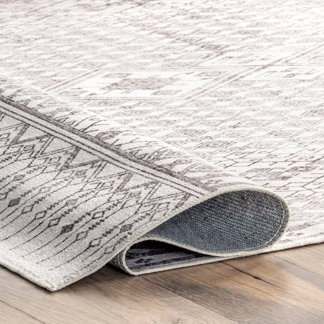 AreaRugs.com Machine Washable Wavaj Nwa1099A Light Gray Rug - AreaRugs.com - nwa1099a - 610