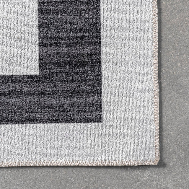 AreaRugs.com Machine Washable Wavaj Nwa1101A Gray Rug.