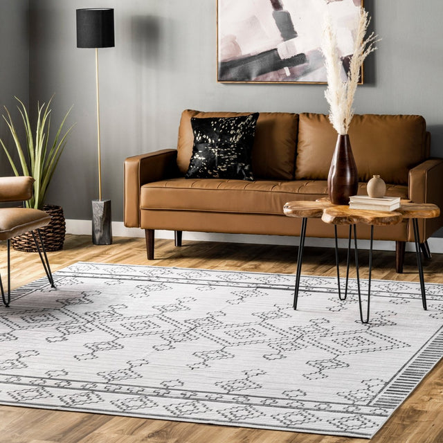 AreaRugs.com Machine Washable Wavaj Nwa1121A Ivory Rug.