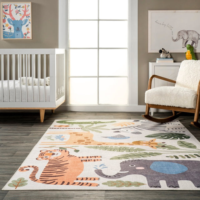 AreaRugs.com Machine Washable Wavaj Nwa1133A White Multi Rug.