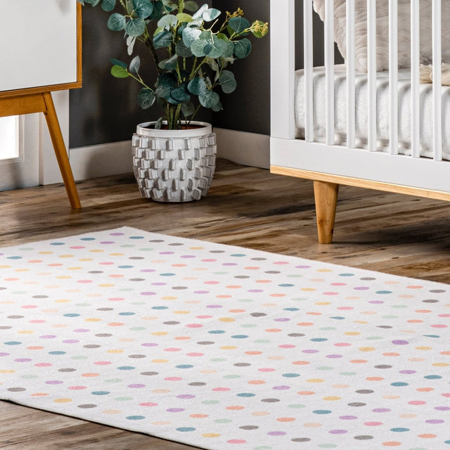 AreaRugs.com Machine Washable Wavaj Nwa1193A Ivory Rug.