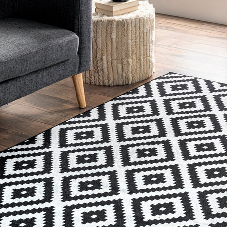 AreaRugs.com Machine Washable Wavaj Nwa1196A Black Rug - AreaRugs.com - nwa1196a - 610