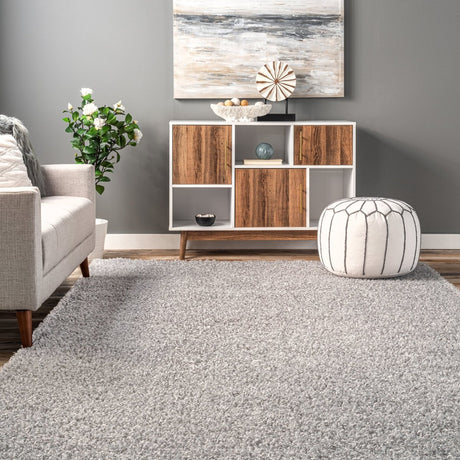 AreaRugs.com Machine Washable Wavaj Nwa1230A Light Gray Rug - AreaRugs.com - nwa1230a - 610