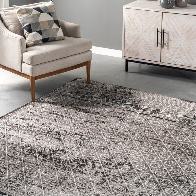 AreaRugs.com Machine Washable Wavaj Nwa1272B Gray Rug.