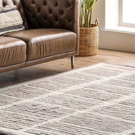 AreaRugs.com Machine Washable Wavaj Nwa1292A Ivory Rug - AreaRugs.com - nwa1292a - 610