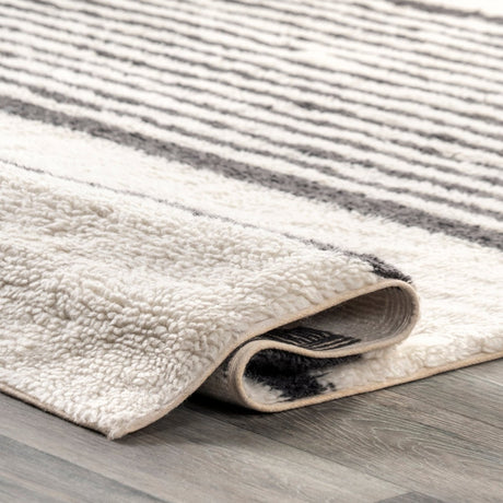 AreaRugs.com Machine Washable Wavaj Nwa1295A Ivory Rug - AreaRugs.com - nwa1295a - 812