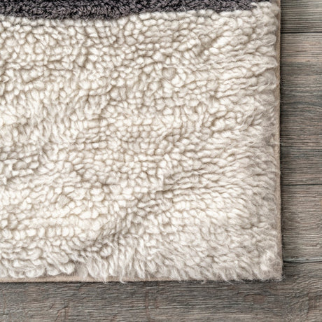 AreaRugs.com Machine Washable Wavaj Nwa1295A Ivory Rug - AreaRugs.com - nwa1295a - 812