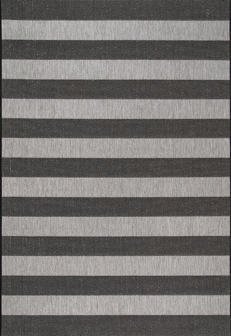 AreaRugs.com Nakra Fdhr49I Black Rugs.