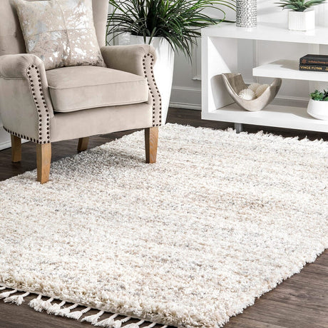 AreaRugs.com Nakra Ggsq68N Ivory Rugs.