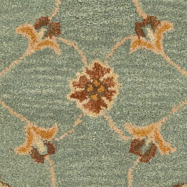 AreaRugs.com Remhala Re1050 Seafoam / Ivory Rugs.