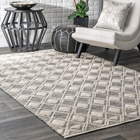 AreaRugs.com Saida Pxai62I Ivory Rugs.