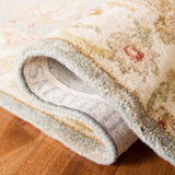 Safavieh Antiquities At822B Brown / Beige Rugs