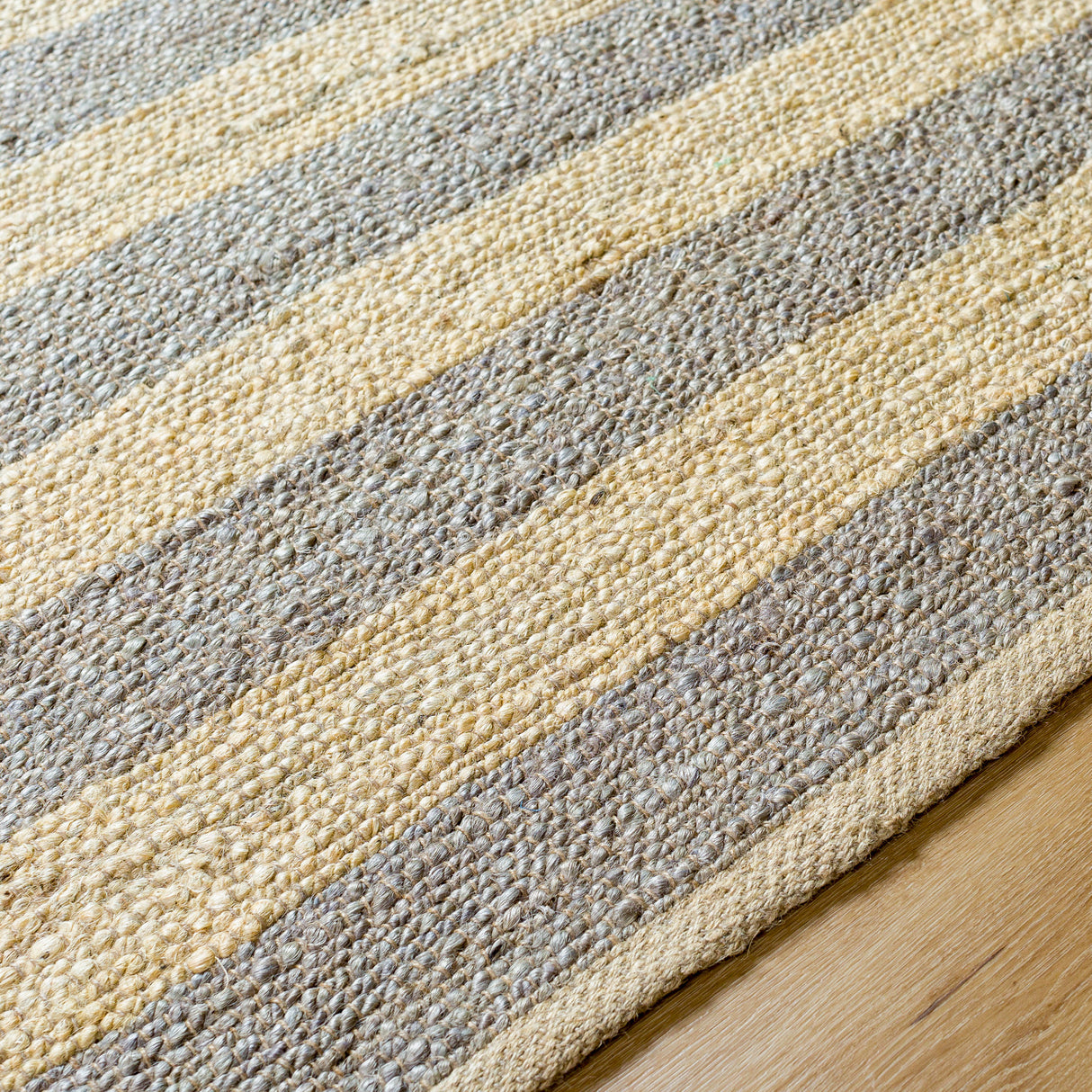Surya Atina Ata-2301 Camel, Tan, Clay, Nickel Rug.