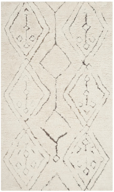 Safavieh Casablanca 3'-0" x 5'-0" Rug in Ivory / Multi