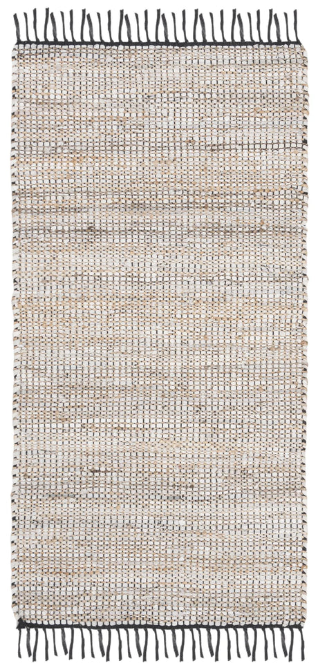 Safavieh Vintage Leather 2'-0" x 3'-0" Rug in Silver