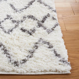 Safavieh Berber Shag 4'-0" x 6'-0" Rug in Cream / Light Grey