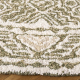 Safavieh Micro-Loop 5'-0" x 5'-0" Rug in Green / Ivory