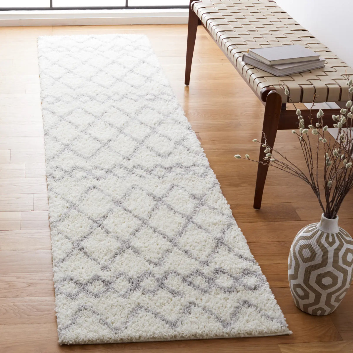 Safavieh Berber Shag 2'-2" x 9'-0" Rug in Ivory / Light Grey
