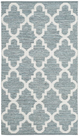 Safavieh Montauk 2'-3" x 3'-9" Rug in Mint / Ivory