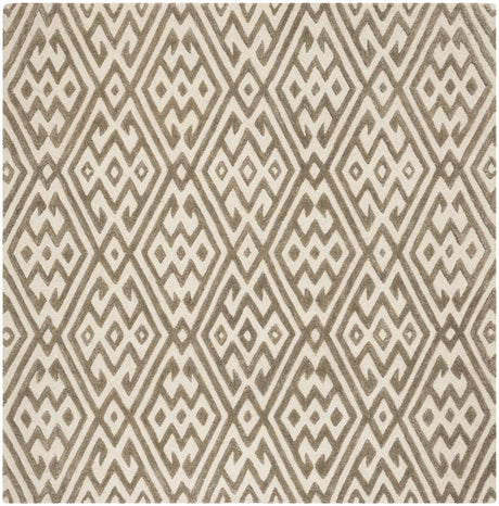 Safavieh Cambridge 6'-0" x 6'-0" Rug in Ivory / Grey