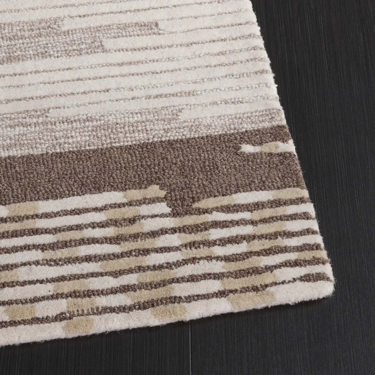 Safavieh Martha Stewart 300 8'-0" x 10'-0" Rug in Natural / Beige