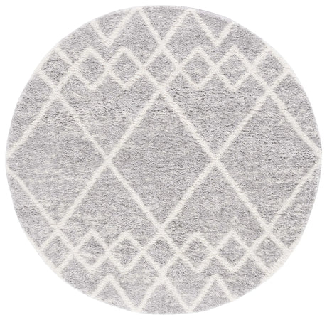 Safavieh Berber Shag 5'-5" x 5'-5" Rug in Ivory / Grey