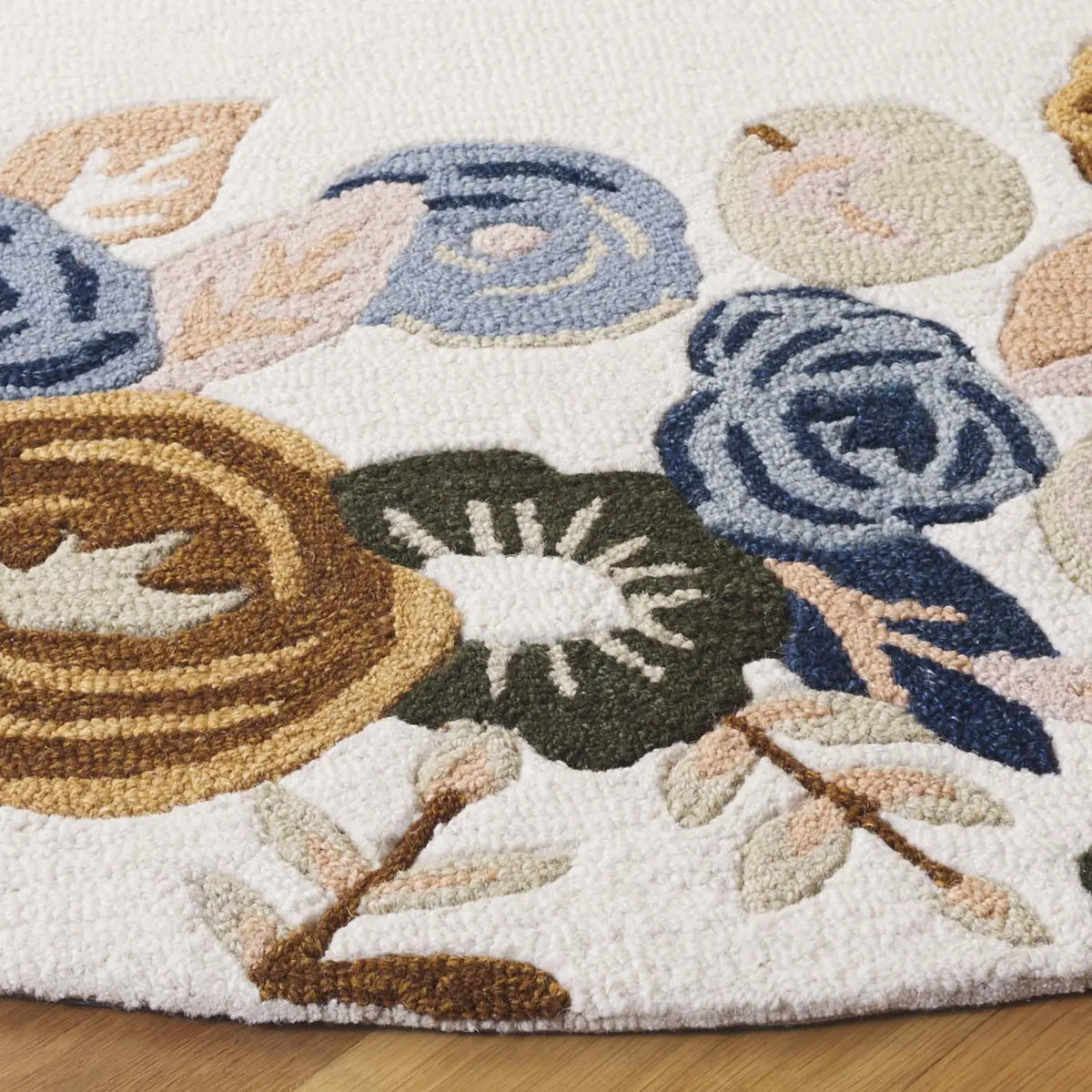 Safavieh Chelsea 6'-0" x 6'-0" Rug in Ivory / Blue