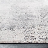 Safavieh Invista 4'-0" x 6'-0" Rug in Grey / Ivory