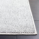Safavieh River 4'-0" x 6'-0" Rug in Grey / Ivory