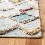 Safavieh Kenya 4'-0" x 6'-0" Rug in Grey / Ivory