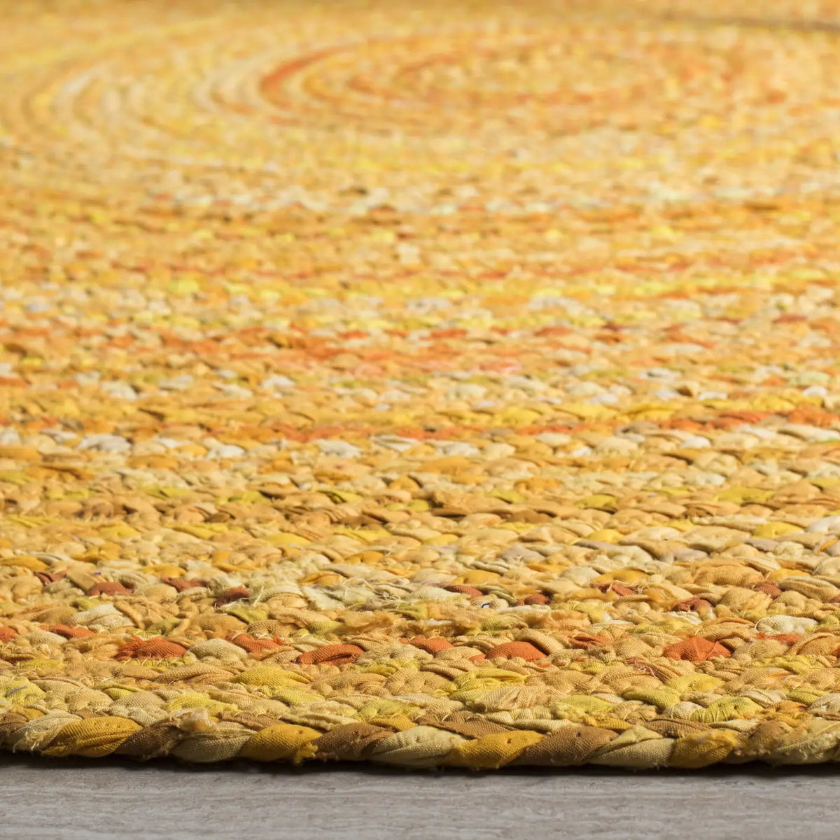 Safavieh Braided 6'-0" x 6'-0" Rug in Gold