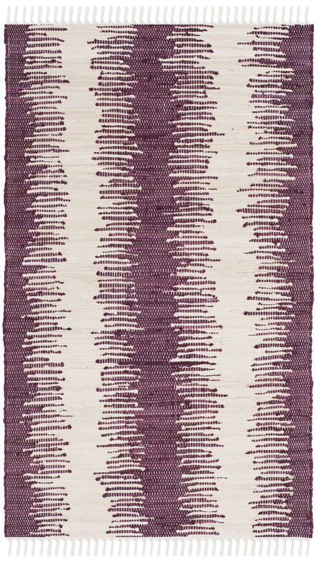 Safavieh Montauk 2'-6" x 4'-0" Rug in Purple